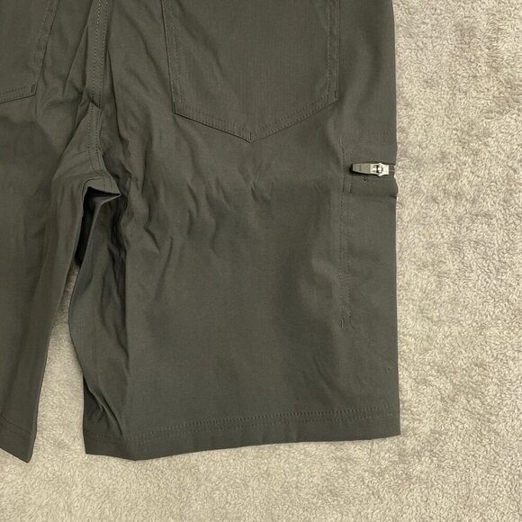 NEW Eddie Bauer Rainier 10” Tech Shorts Men’s 32 Cargo Outdoor Black i1355 - Picture 8 of 9